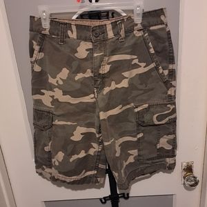 Men's Like New Faded Glory Cargo Shorts, Size 32